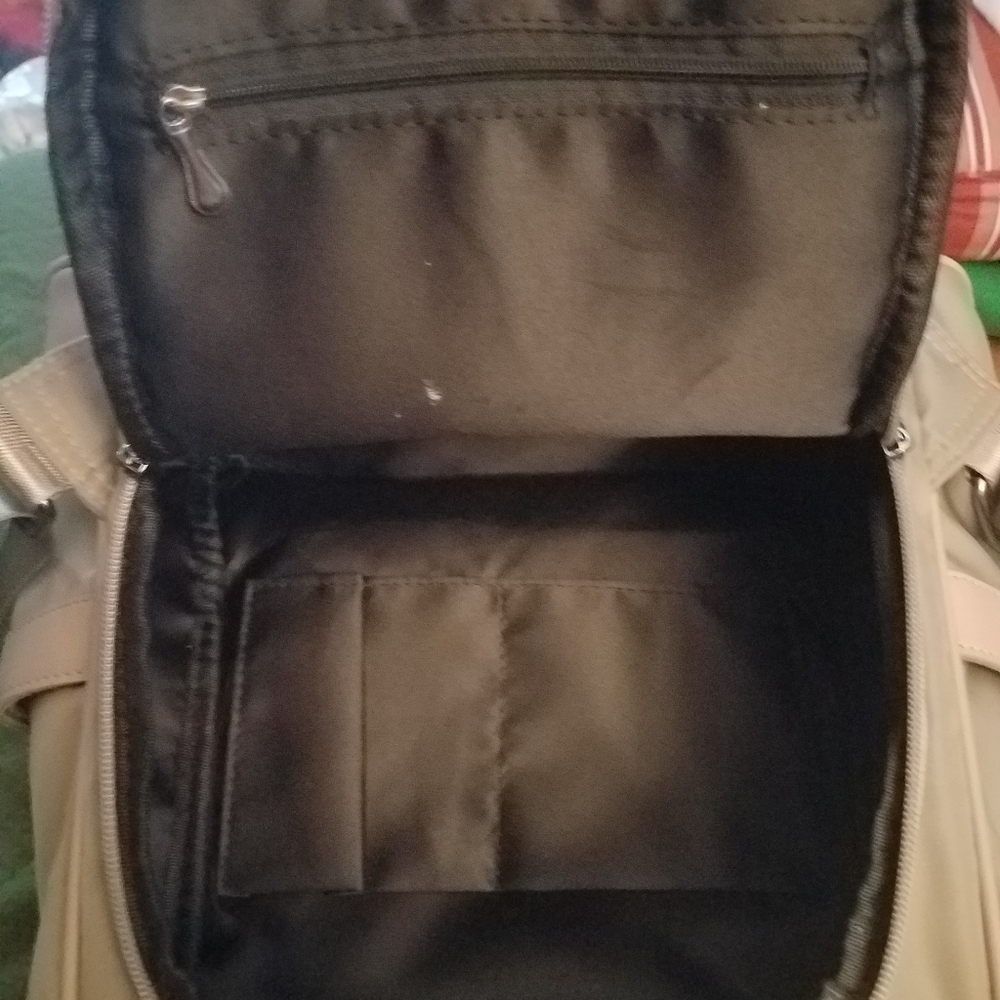 Backpack - Picture 3 of 3